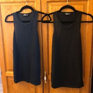 Women’s The North Face Tank Tops (set of 2)